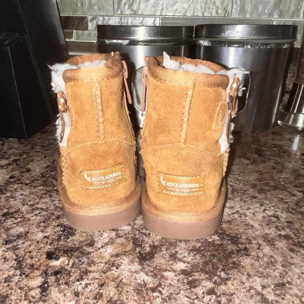 Koolaburra Chestnut Suede Shearling Ankle Booties